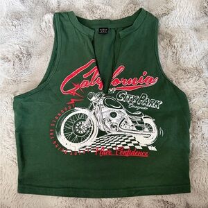 SHEIN Forest Green Graphic Crop Top